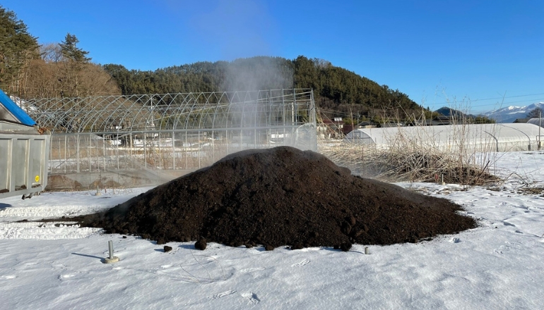 CN比20％以下の完熟した堆肥を生産しています。